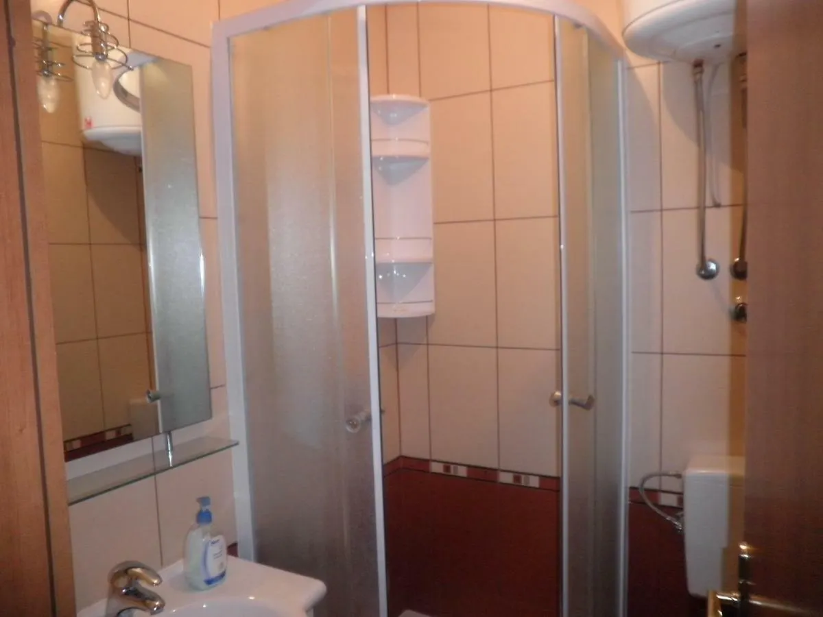 Apartment Apartmani Gale Donji Okrug  Croatia
