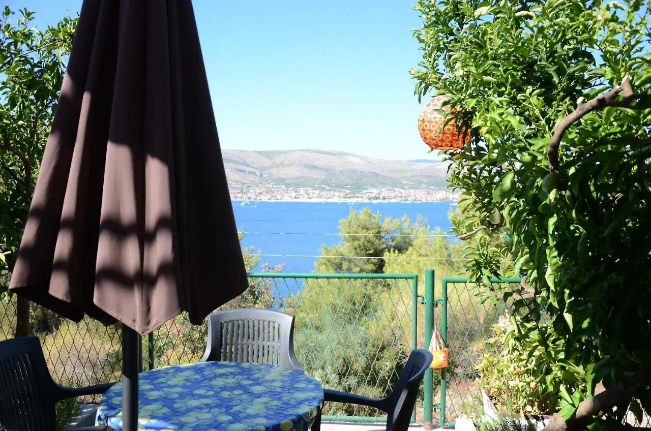 Apartmani Gale Donji Okrug  0*, Donji Okrug (Ciovo) Croatia